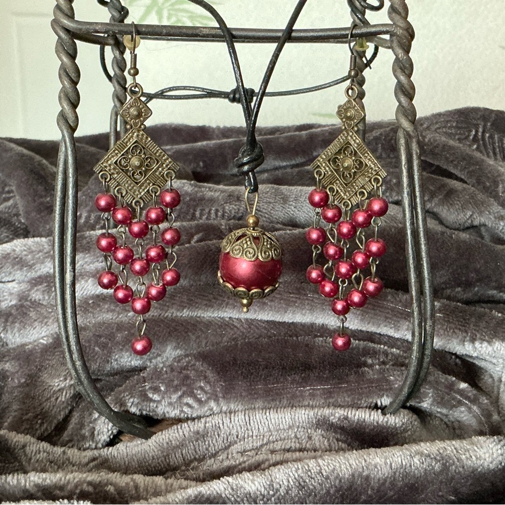 Burgundy Necklace and Earrings